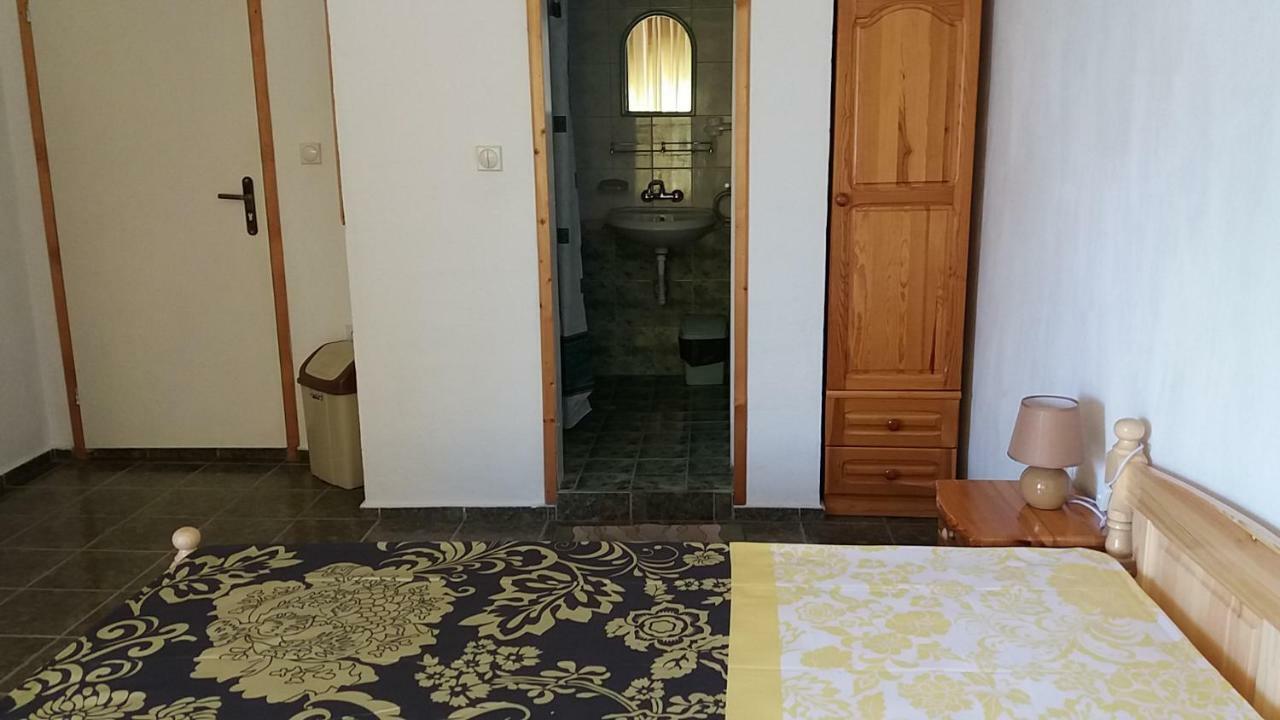 Vila Riviera Chernomorets Exterior foto